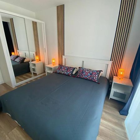 Angel Apartament Breslavia Esterno foto