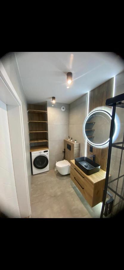 Angel Apartament Breslavia Esterno foto